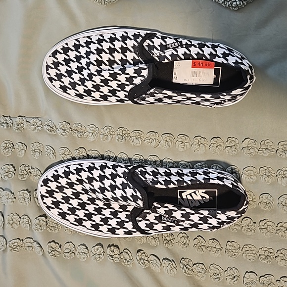 Houndstooth vans - Picture 1 of 3